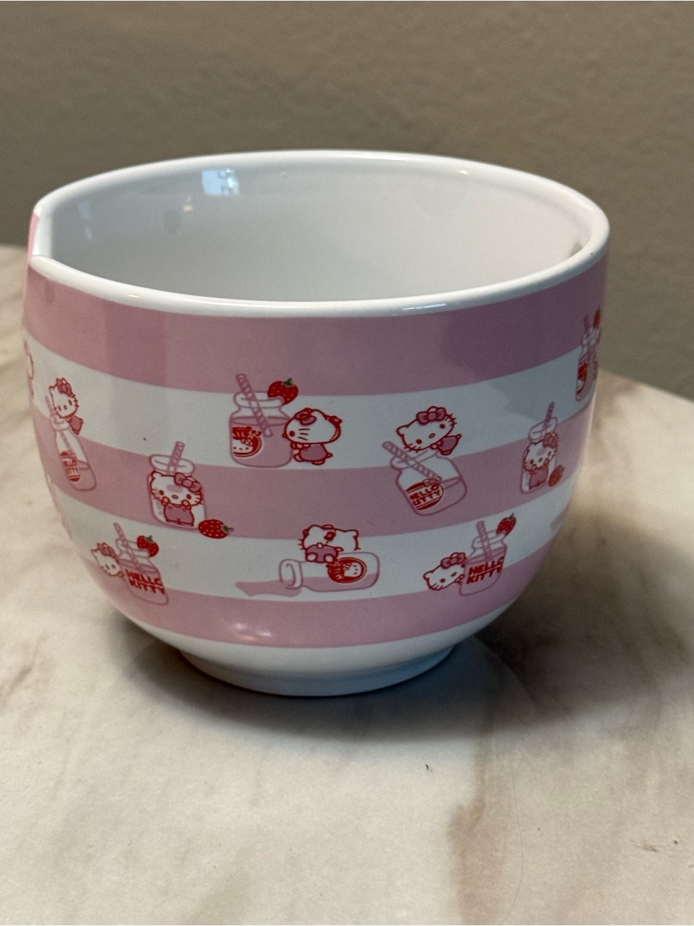 Hello Kitty Pink & White Striped Ceramic Soup Bowl Microwave Safe SIL-34783